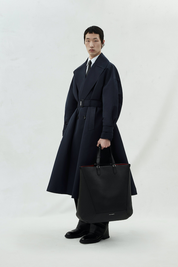 AMQ AW23 MENS LOOK 10.jpg
