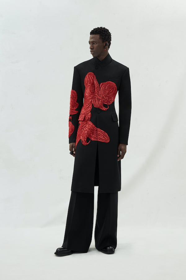 AMQ AW23 MENS LOOK 32.jpg