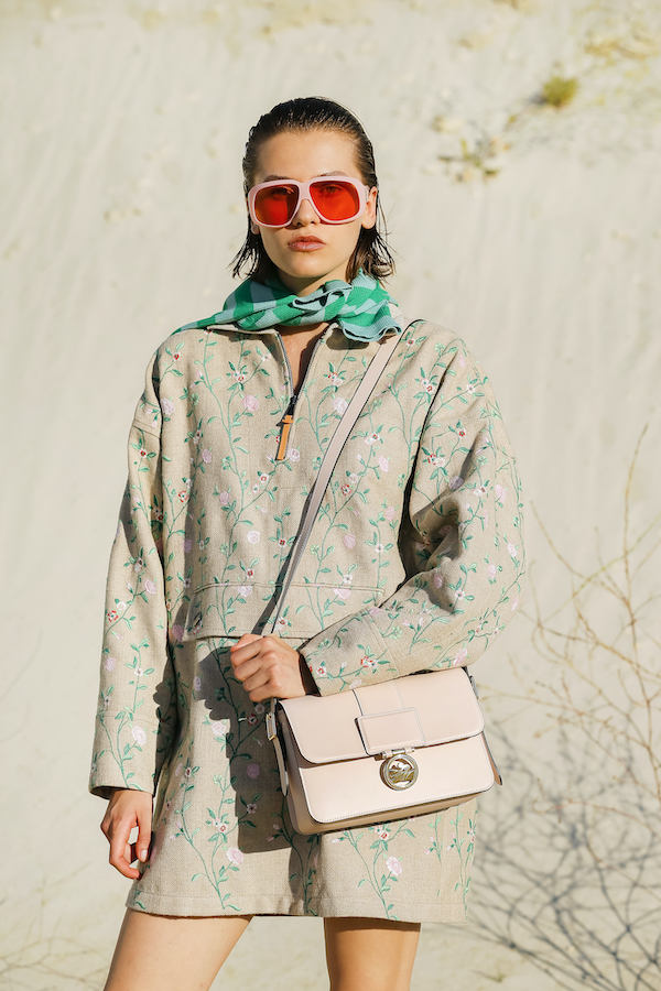 图2-SS23 淡粉色Box-Trot.jpg