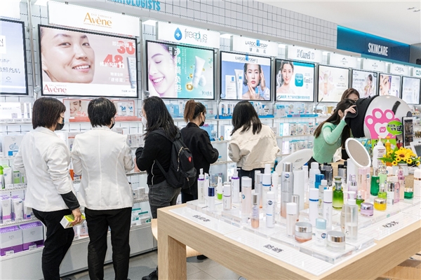 20230320152839swarm.jpg 2.002.jpg