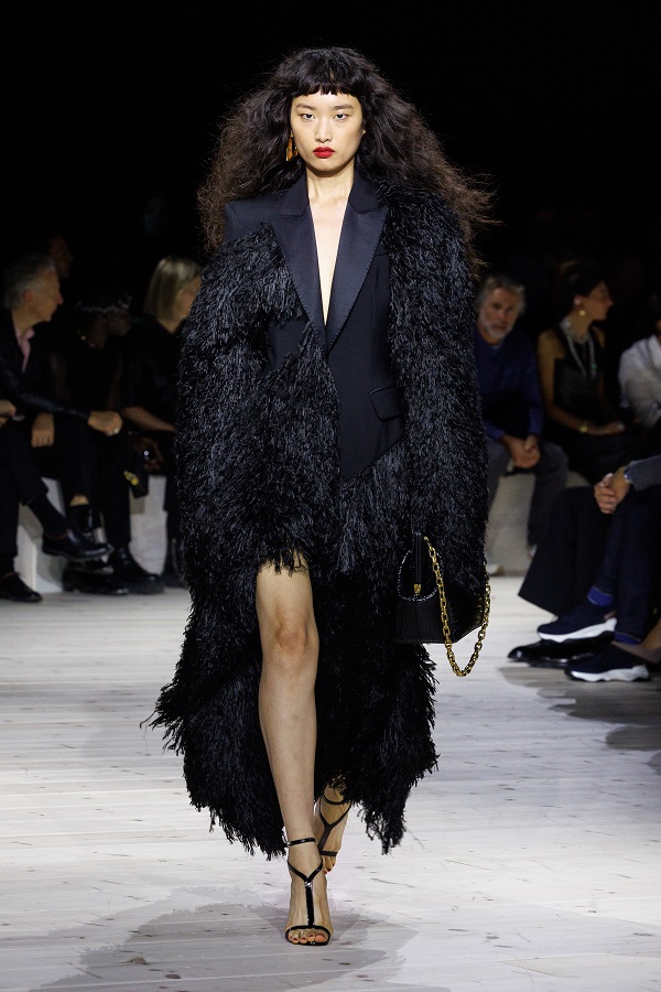 LOOK 15.jpg