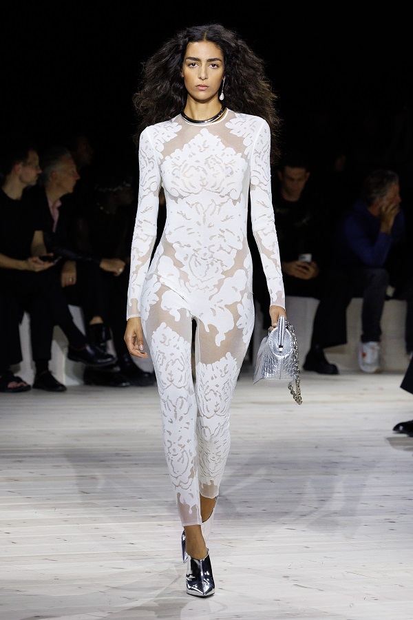 LOOK 27.jpg