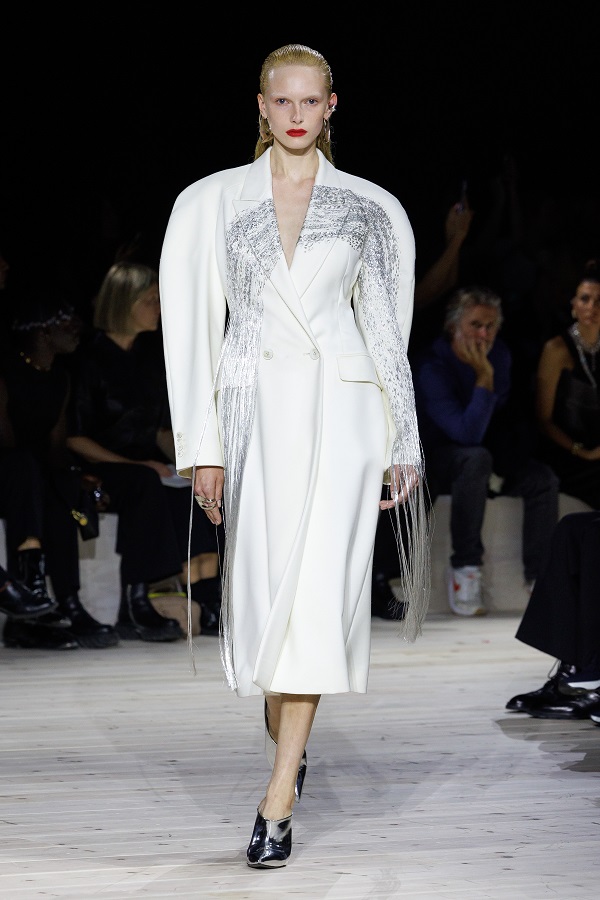 LOOK 30.jpg
