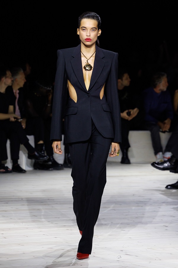 LOOK 35.jpg