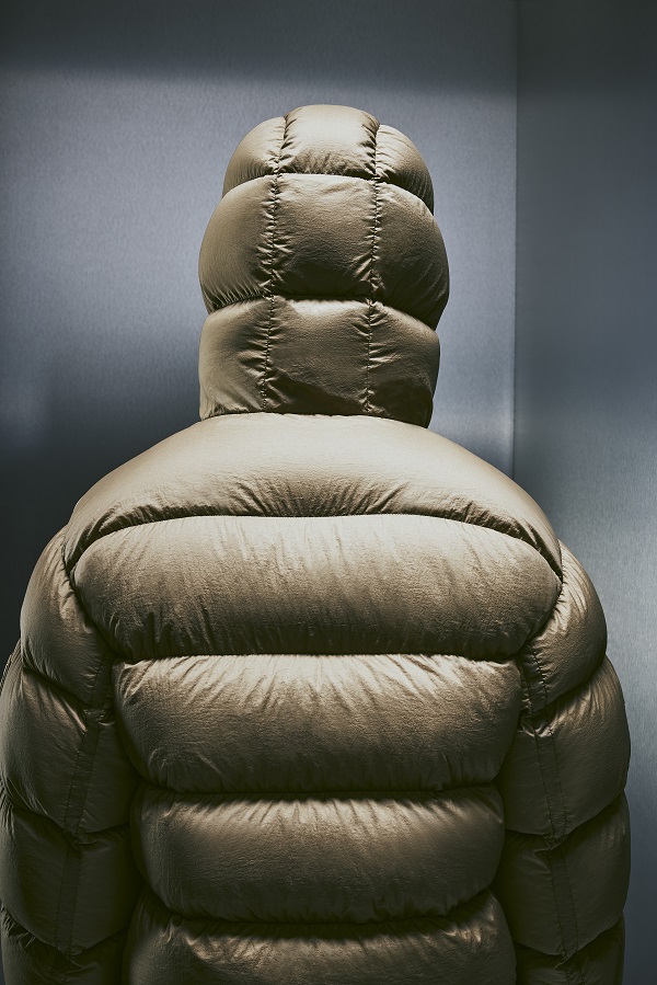 MACKAGE_FW23_14_MEN_ADELMO_TAN_2965_Final_02.jpg