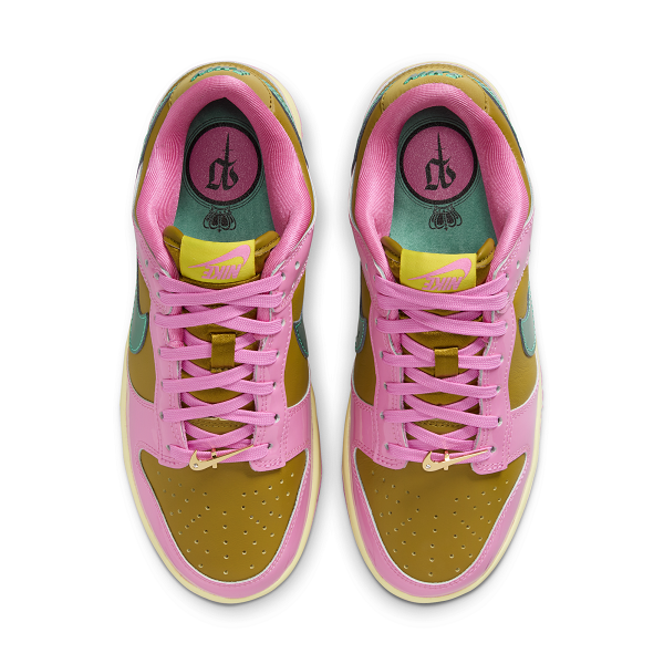 Nike Dunk Low Parris Goebel Quick Strike-2.png