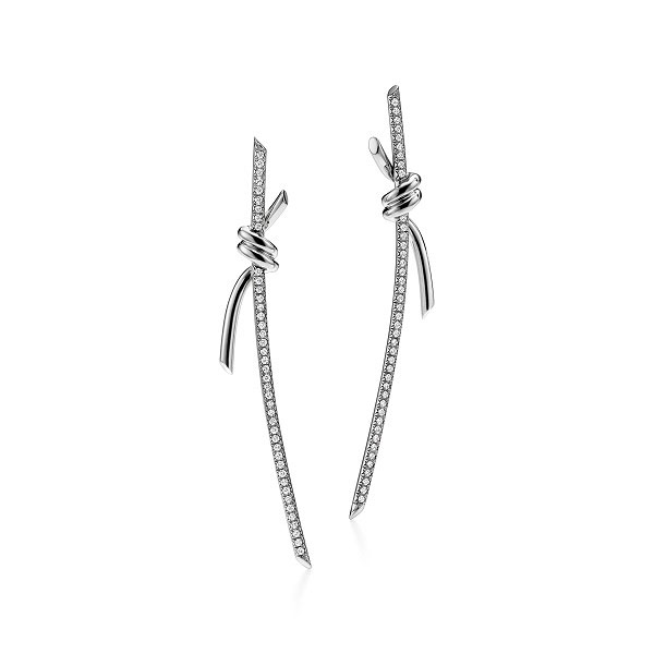 Tiffany-&-Co.-蒂芙尼Knot系列18K白金铺镶钻石耳环.jpg