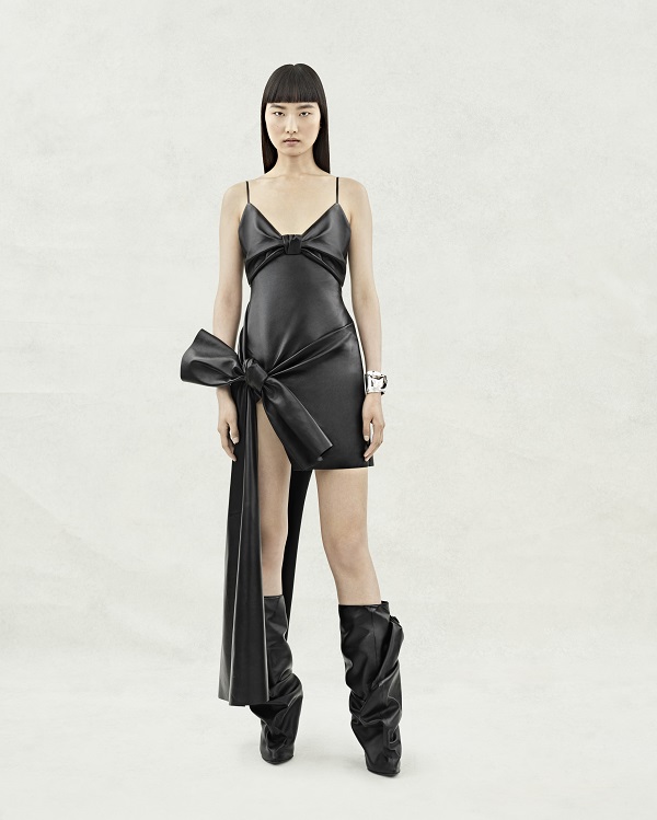 Look 1.jpg