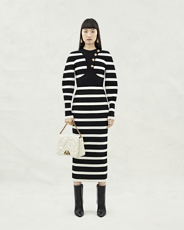 Look 19.jpg