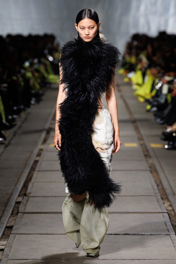 Alexander_McQueen_RTW_AW24_Look_33.jpg