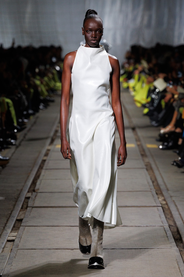 Alexander_McQueen_RTW_AW24_Look_41.jpg