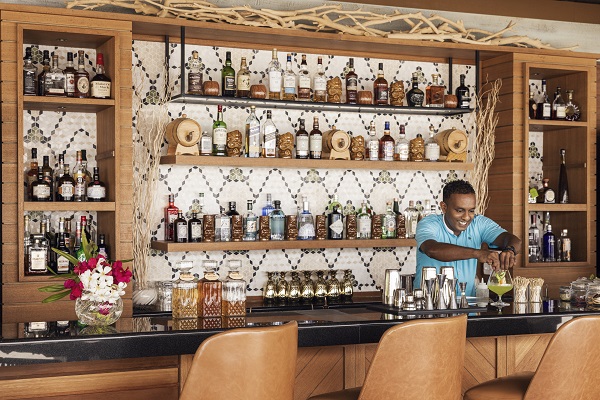 Waldorf_Astoria_Maldives_Ithaafushi_Nava Bar.jpg