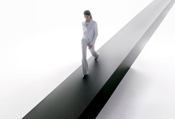 Mytheresa-x-Courreges-campaign_06.jpg