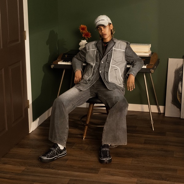 20240417215539smczf.jpg SP24_FCW_A08858C_SINGLE_FULL_BODY_1x1_1652_NOTAT.jpg