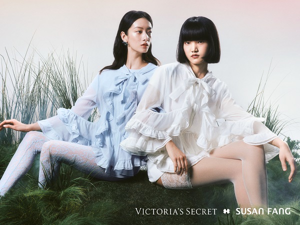 VS X Susan Fang 联名系列 “乘爱而飞Fly with Love”项偞婧、潘浩文共同演绎.jpg