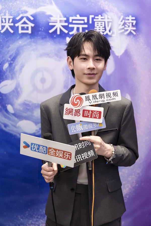 8、Pandora潘多拉珠宝荣耀大使无畏.jpg