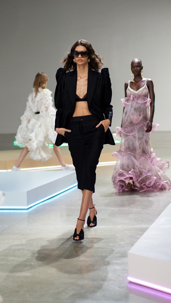 ZIM_RESORT_RTW25_FINALE 9x16_4.jpg