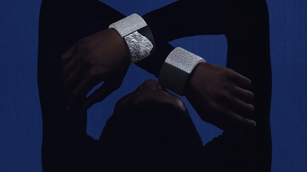 Boucheron宝诗龙Carte Blanche, Or Bleu高级珠宝系列_Sable Noir手镯，Eau Forte手镯_16-9.jpg