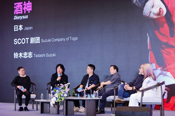 发布会现场4.jpg