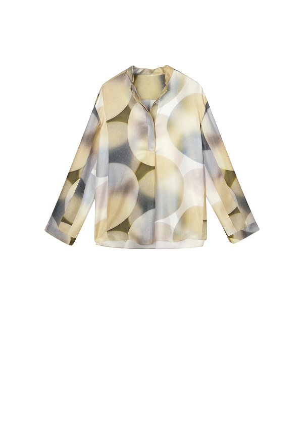 20240824014100hmrng.jpg 【图片8】艺术家辛瑶遥身穿LESS 2024秋季精工系列新品及单品图.jpg