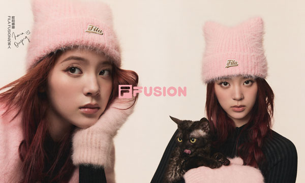 FILA-FUSION品牌代言人欧阳娜娜温暖演绎猫耳帽.jpg