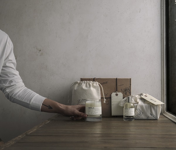 01. Le Labo 2024 Holiday Pouch Bandana and Technical Box with Gift Tags with Creations Lifestyle.jpeg