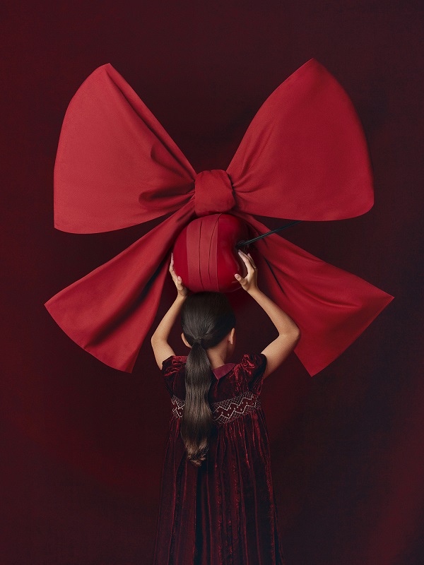 20241127231809jlllr.jpg Bonpoint 2024假日系列KV_新闻稿首图.jpg