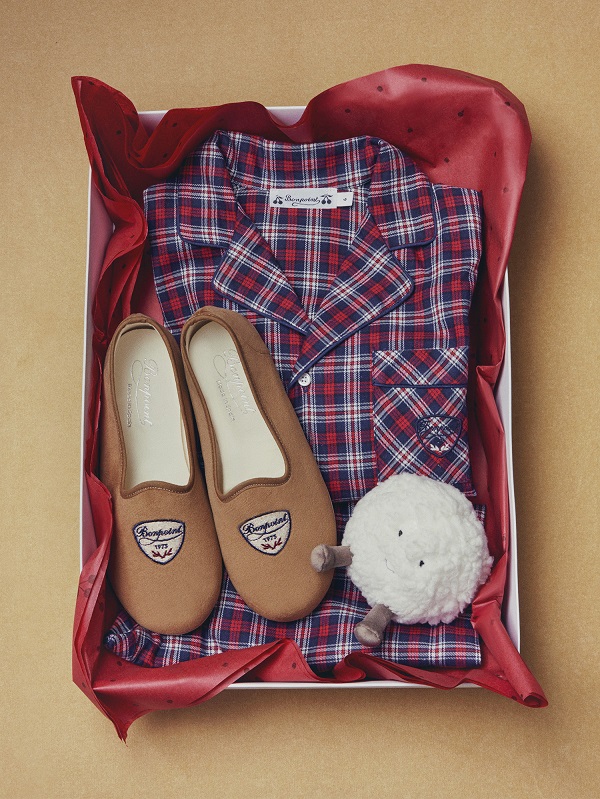 20241127231919zejdi.jpg Bonpoint 2024假日系列_静物图7.jpg