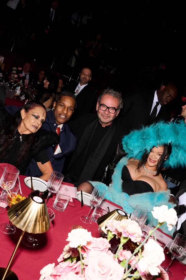 20241206002343xulse.jpg FashionAwards24_@jasonlloydsevans.jpg