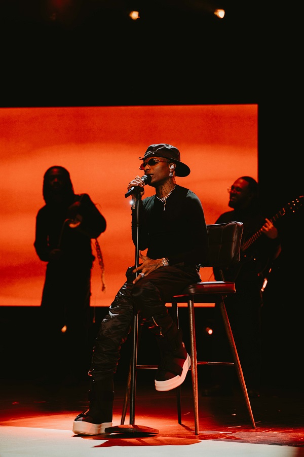 20241206002412lgkmr.jpg Wizkid_BFCxPandora_by Karolina Wielocha.jpg