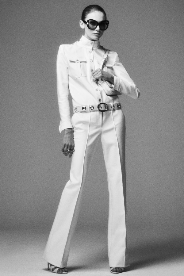 TOM_FORD_WOMENS_SPRING_24_LOOKBOOK_VOGUE_RUNWAY_LOOK_03.jpg