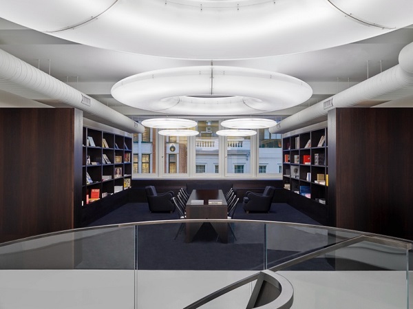 20241217230347jkquk.jpg b6cd8fc81addae0136985404edcf906.jpg