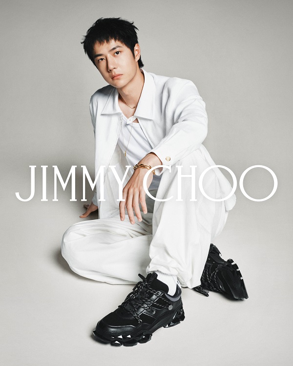 20250107205712qkddt.jpg WANG YIBO 25_DIAMOND X BLACK_B_4x5jpg.jpg