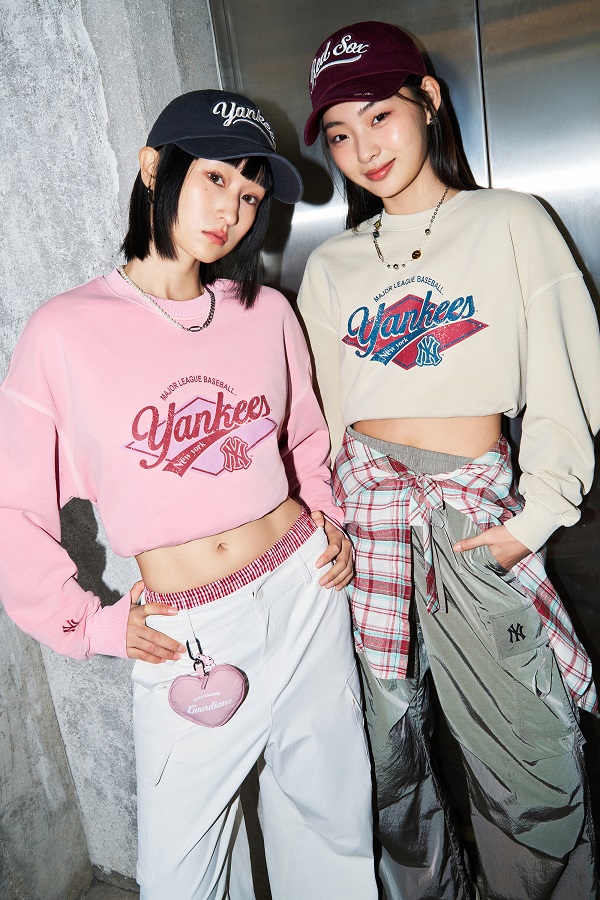 MLB品牌2025春季复古胶片菱标卫衣-2.jpg