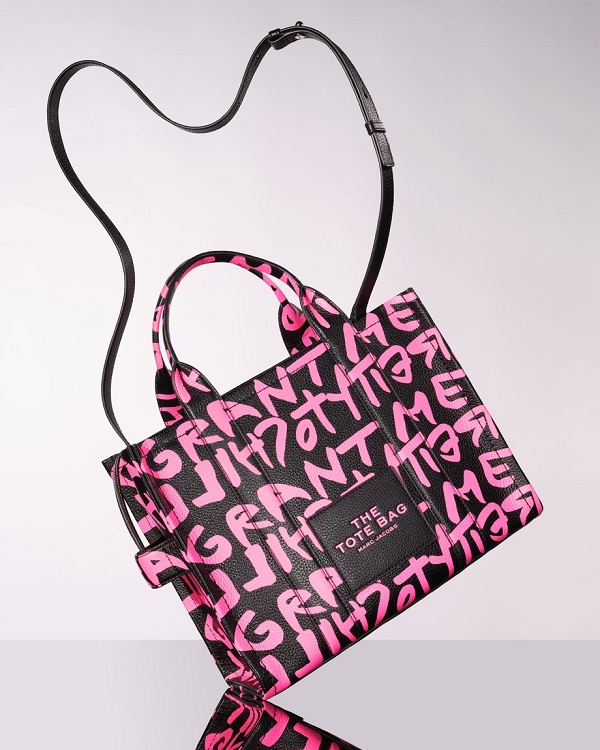 【新闻稿】THE HOUSE OF MARC JACOBS日本限时概念展开启 3.jpg