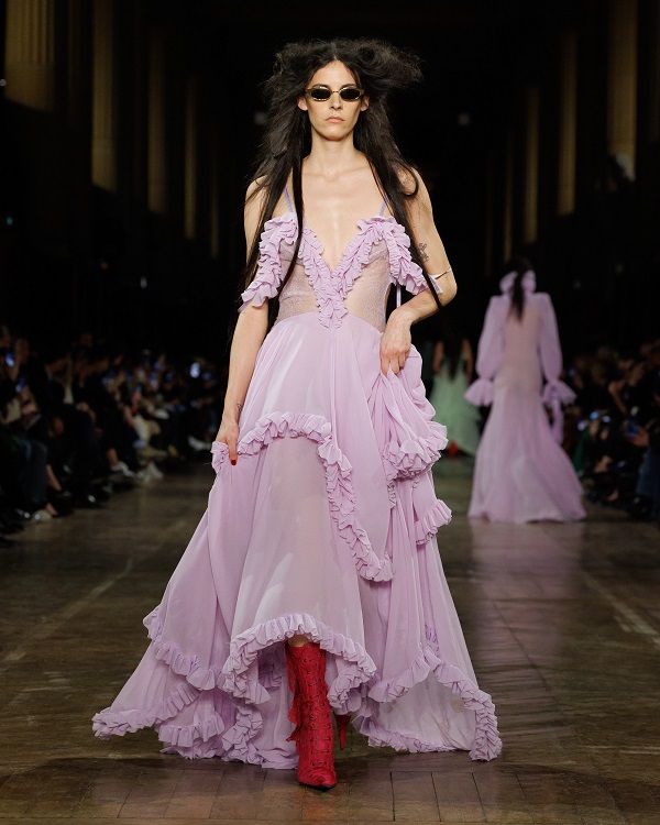 McQueen_AW25_Look_21.jpg