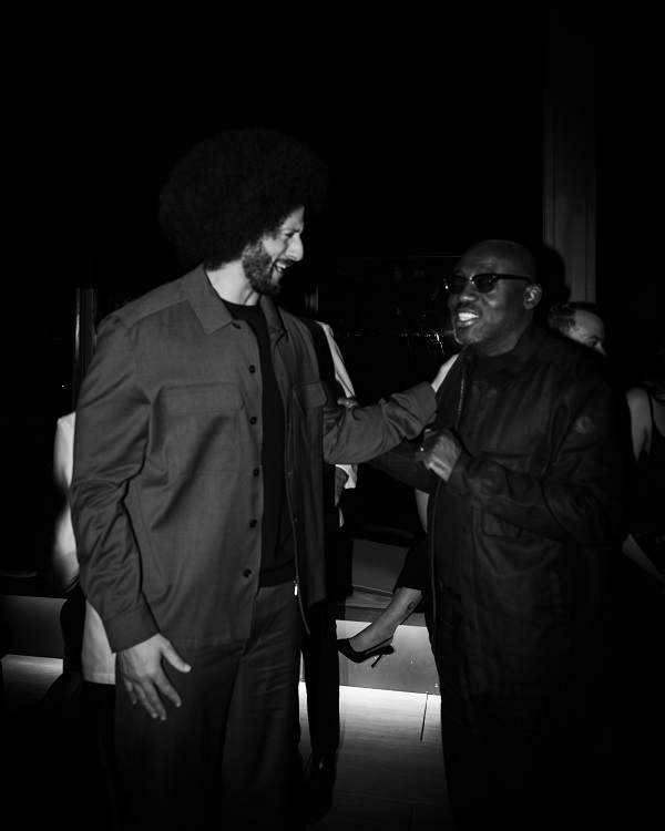 MGE_FW_2025_EE_BS_B&W_150DPI_CROP4-5_15_METGALA_CASACIPRIANI_COCKTAIL_REPORTAGE.jpg