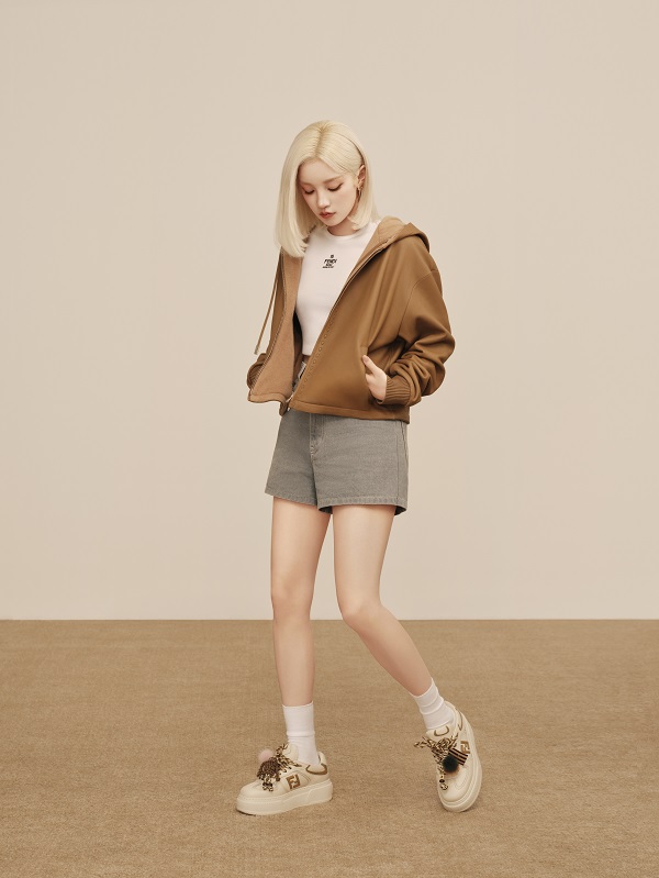 FENDI MATCH CHARMS_Special Shooting ft. Song Yuqi_1.jpg