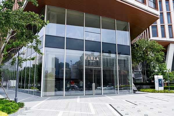 Facade.JPG