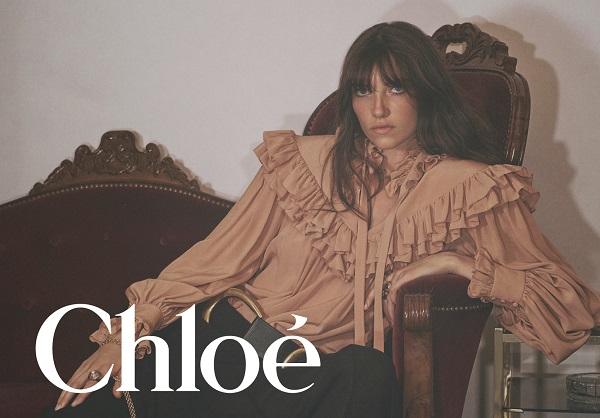Chloé Winter 2025 Campaign - 7.jpg