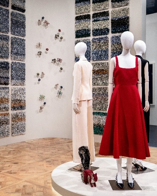 20251109015557zhyoy.jpg 2025110612325128.004.jpg