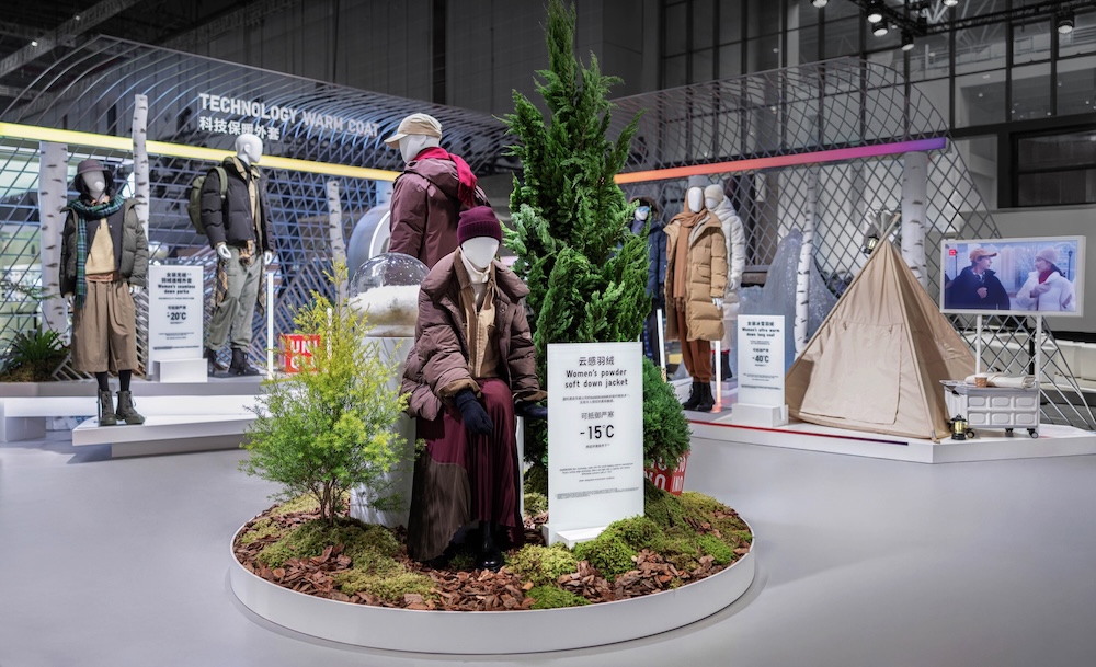 20251110052711elayl.jpg 优衣库科技保暖外套.jpg