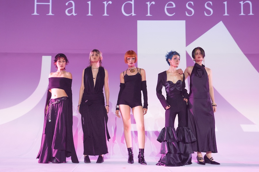 20251110163428dldiz.jpg 09 GCHA年度发型师秀.jpg