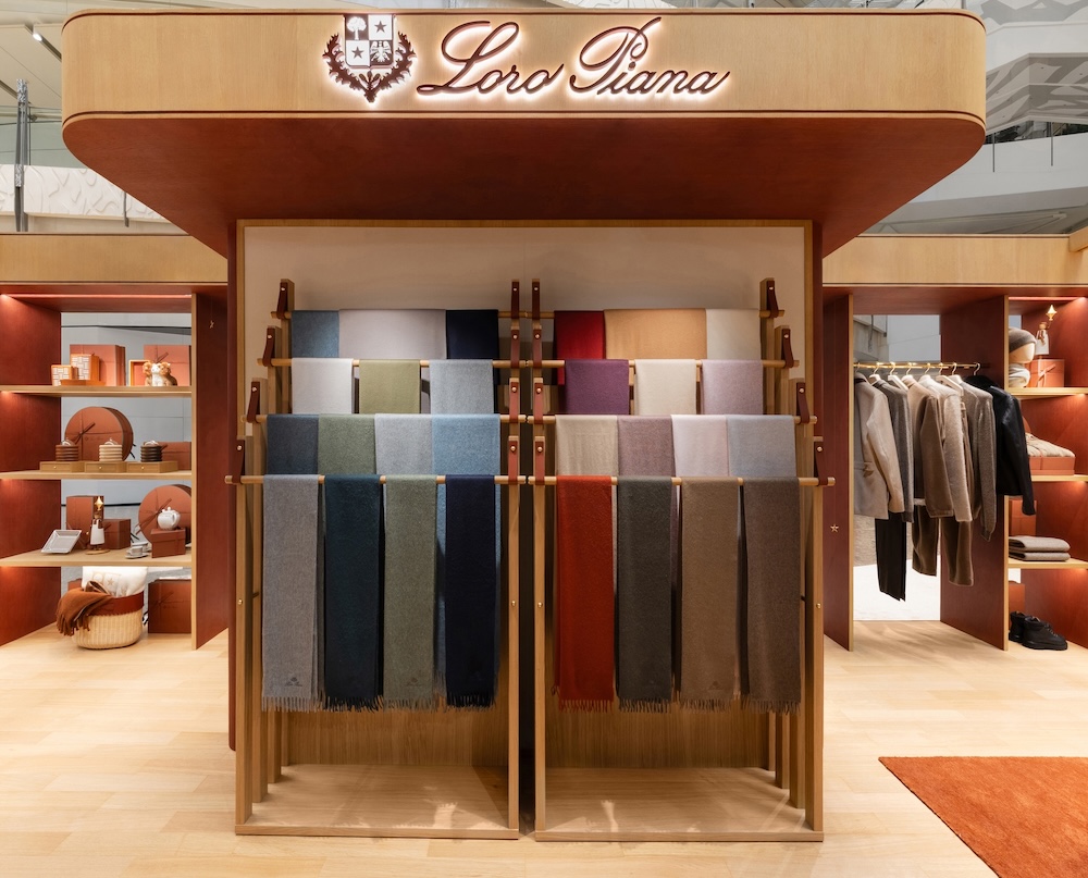 20251110165538markn.jpg Holiday空镜图5.jpg