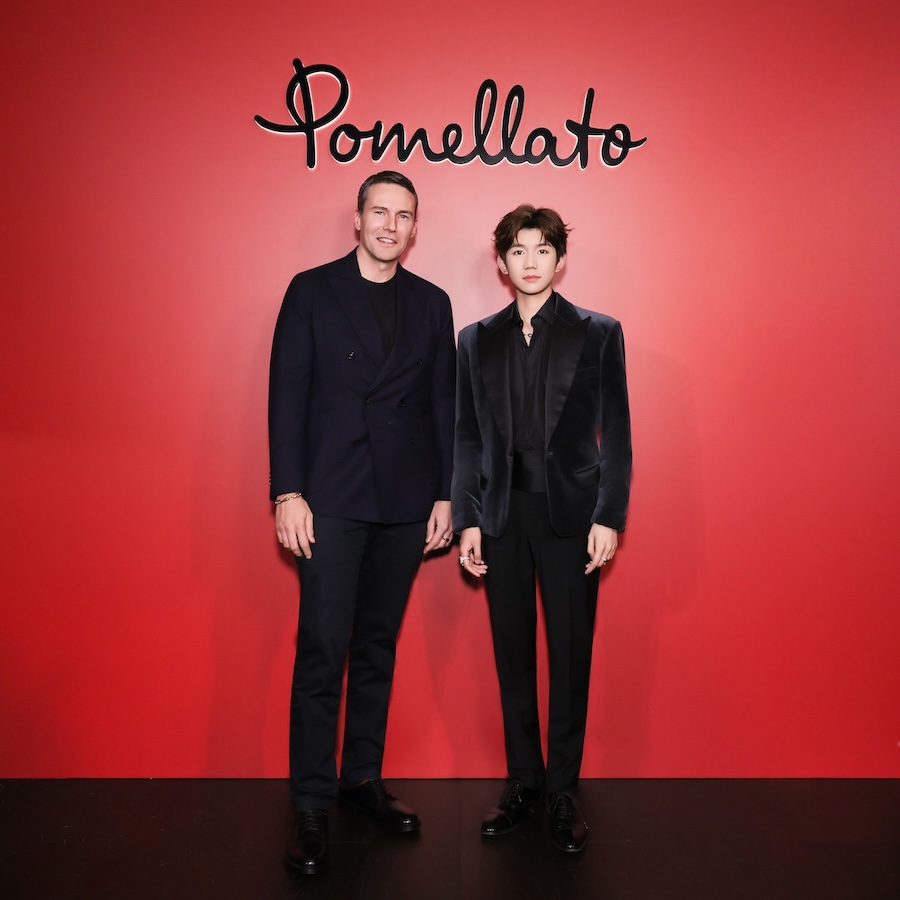 20251117221408rpvoq.jpg 1_Pomellato宝曼兰朵首席营销与产品官鲍里斯·巴博尼(Boris Barboni)与Pomellato宝曼兰朵全球品牌代言人王源.jpg