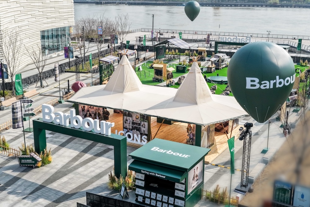 20260322084421ekpiv.jpg Barbour“春迹漫行”主题快闪活动 (1).jpg