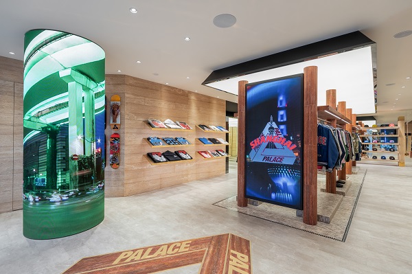 04 PALACE SHANGHAI STORE.jpg